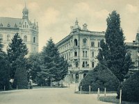Akademički trg (današnji Trg Josipa Juraja Strossmayera) oko 1915. godine